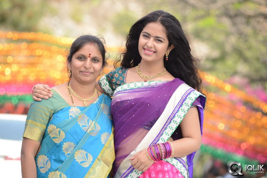 Lakshmi-Raave-Maa-Intiki-Movie-Opening